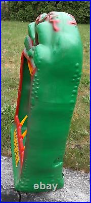 Vintage MONSTOR Vendall 1988 Vending Machine Frame Shell Cover Monster Horror
