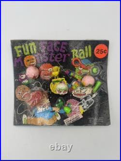 Vintage Madballs KO Vending Machine Card Knock Off Monster