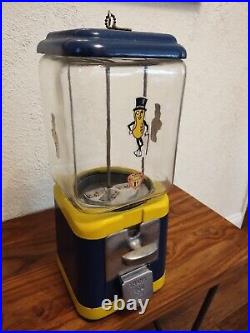 Vintage Maize and Blue 1 Cent Acorn / Oak Gumball Machine, with Key