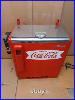 Vintage, Mid-Century Glasco GBV50 Coca-Cola Vending Machine, in working order
