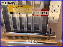 Vintage Mills 1 Cent Gum Dispenser Machine Great Condition (See Detail)