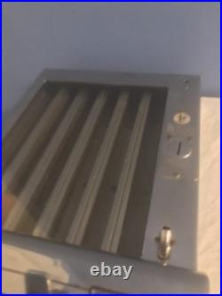 Vintage Mills Penny 1 One Cent Coin Op Operated Candy Vending Machine