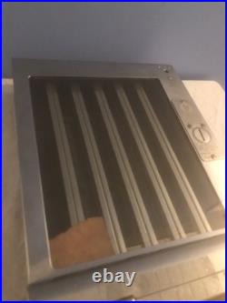 Vintage Mills Penny 1 One Cent Coin Op Operated Candy Vending Machine