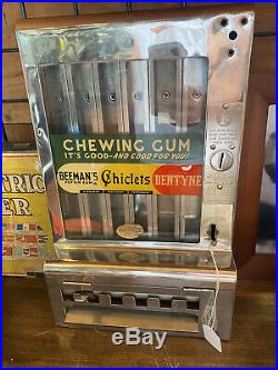 Vintage Mills Tab Gum Machine, Chewing Gum, Beemans, Chiclets, Dentyne, One Cent