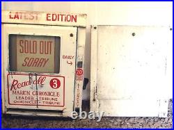 Vintage NewsVend Model 100 Newspaper Vending Machine Marion Chronicle Ohio