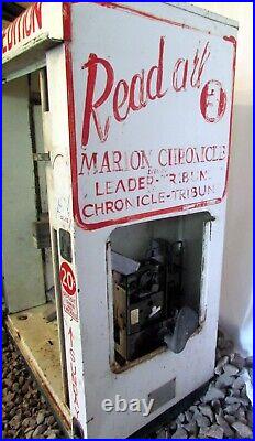 Vintage NewsVend Model 100 Newspaper Vending Machine Marion Chronicle Ohio