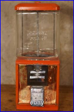Vintage Northwestern Model 60 Gumball Peanut Machine New Decal New Lock