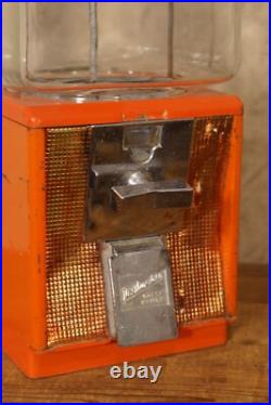 Vintage Northwestern Model 60 Gumball Peanut Machine New Decal New Lock