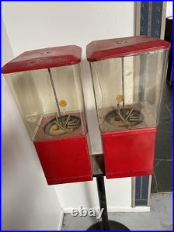 Vintage Northwestern dual-head gumball/candy vending machine