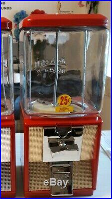 Vintage Northwestern model 60, 25 cent Gumball/Candy machine withembossed globe