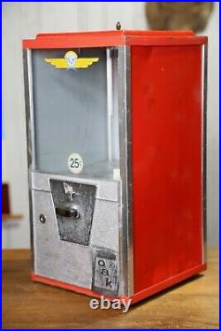 Vintage Oak 25 Cent Vending Machine Toy prize premium gumboil machine with key