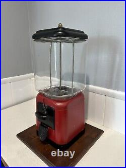 Vintage Old Oak Acorn Gumball Gum Candy Machine 5-Cent On Wood Stand Tabletop