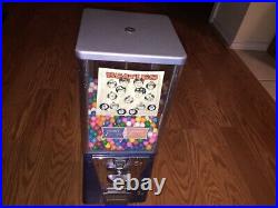 Vintage Original OAK Penny Nickel Combo Gumball Machine withStand Arcade Room