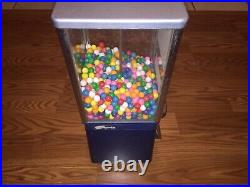 Vintage Original OAK Penny Nickel Combo Gumball Machine withStand Arcade Room