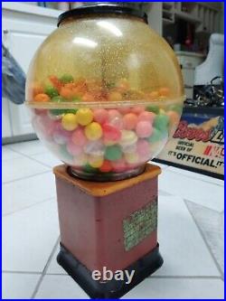 Vintage PENNY 1 CENT GUMBALL GUM VENDING VENDOR MACHINE Red With Key And Prizes