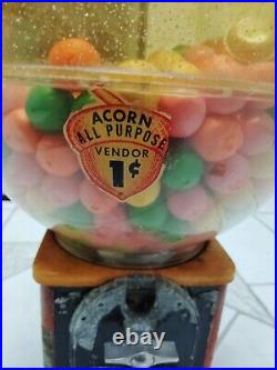 Vintage PENNY 1 CENT GUMBALL GUM VENDING VENDOR MACHINE Red With Key And Prizes