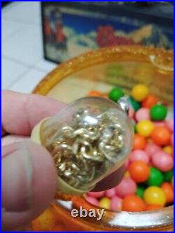 Vintage PENNY 1 CENT GUMBALL GUM VENDING VENDOR MACHINE Red With Key And Prizes