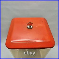 Vintage Parkway Vending 1 Cent Gumball Bubble Gum Machine TESTED With Key