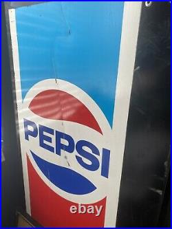 Vintage Pepsi Soda Can vending machine Dixie-Narco 57 Tall. 6-column, Works+Keys