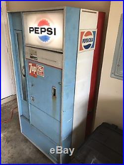 Vintage Pepsi Soda Vending Machine Vendorlator VF110PB-A Reduced Priced to Sell