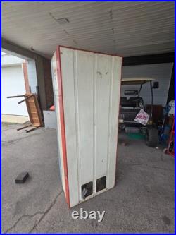 Vintage Pepsi Vendorlator Soda Vending Machine