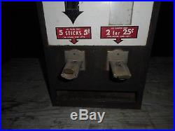 Vintage Porcelain ROI-TAN CIGARS & CHEWING GUN Coin Operated Vending Machine