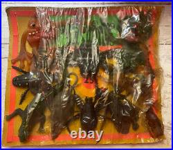 Vintage Rare 60's Rubber VARMINTS Vending Machine Display Card Spider Cat Devil