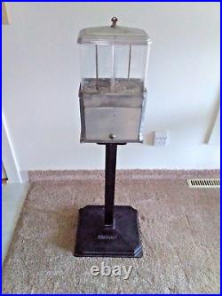 Vintage Rare art-deco 1940's National Double Nugget gumball machine with stand VG