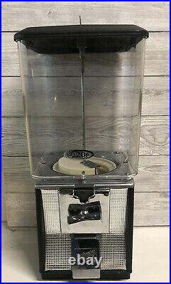 Vintage Retro American Northwestern 20p Candy Vending Machine