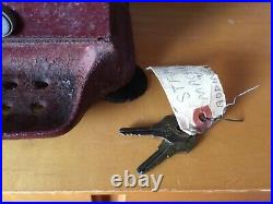 Vintage Schermack Countertop Stamp Machine 10 cent Stamps with 2 keys