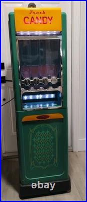 Vintage Sensio Fresh Candy Machine Very Good condition. (Selling As Is)