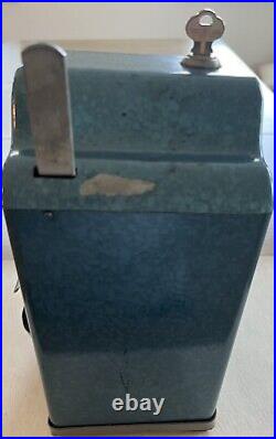Vintage Shipman spin it peanut Machine not working