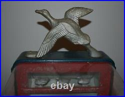 Vintage Silver King NATIONAL DUCK HUNTER BALL GUM VENDOR Arcade COIN OP MACHINE