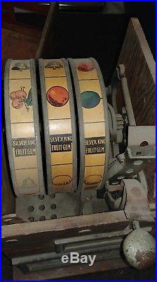 Vintage Silver King Novelty Co. Ball Gum 3 Reel Fruit Gum Gumball Slot Machine