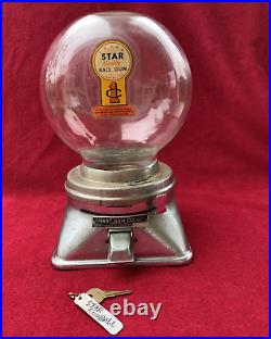 Vintage Star Quality Ball Gum 1 Cent Machine Dispenser Hart Gum Company with Key