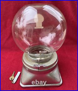 Vintage Star Quality Ball Gum 1 Cent Machine Dispenser Hart Gum Company with Key