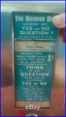 Vintage THE ANSWER BOX Napkin/Menu Holder Diner Fortune Teller Swami / WORKING
