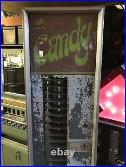 Vintage The Candy Store Hand Crank Vending Machine Hershey, 10¢ 25¢ 5¢