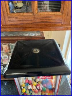 Vintage The Master Penny Nickel Gumbull Machine Red and Black with Key c 1920's