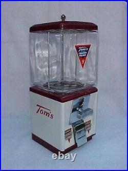Vintage Tom's Peanut Northwestern 5 Cent Gumball / Peanut Machine, Lance Jar