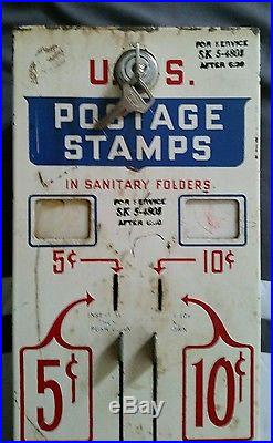 Vintage US Mail USPS Postage Stamp Vending Machine for 5 & 10 Cents with lock& key