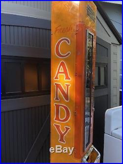 Vintage U-Select It 10 Cent Candy Vending Machine With Gumball Stand