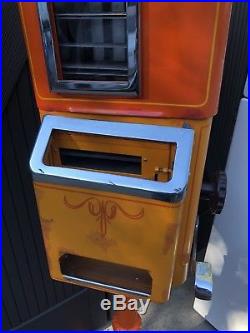 Vintage U-Select It 10 Cent Candy Vending Machine With Gumball Stand