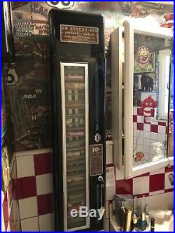 Vintage U-select-it 10 Cent Candy Vending Machine Original Key Restored Working