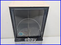 Vintage VERSATILE 18 Steel 10 Cent Vending Candy Prize Gumball Machine with KEY