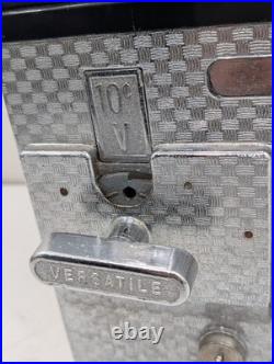 Vintage VERSATILE 18 Steel 10 Cent Vending Candy Prize Gumball Machine with KEY