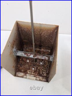 Vintage VERSATILE 18 Steel 10 Cent Vending Candy Prize Gumball Machine with KEY