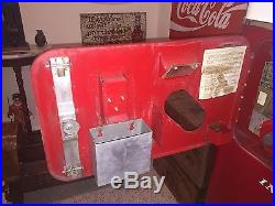 Vintage VMC 33 Coca Cola Coin Operated Bottle Vending Machine Vendo Coke Soda