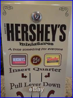 Vintage Vending Machine, Hershey Chocolate Candy Miniatures