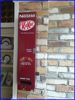 Vintage Vending Machine Kit Kat Nestle